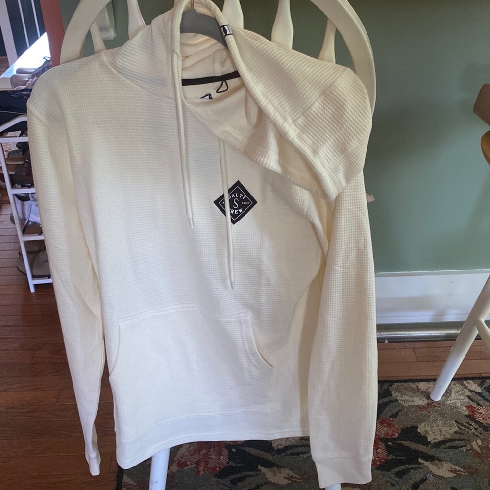 Mens salty crew brand new light sweatshirt with hoodie.Ivory color, size small